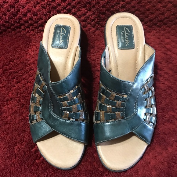 dillards clarks sandals